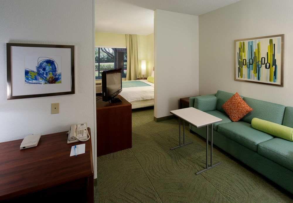 Springhill Suites Dallas Arlington North Exterior photo